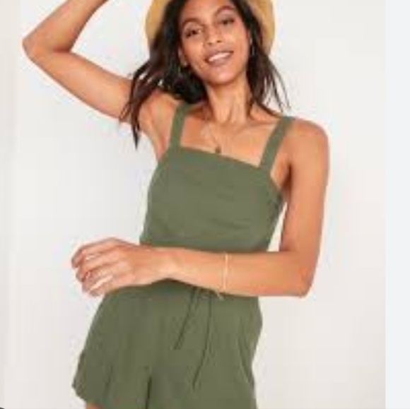 Romper - Picture 3 of 3